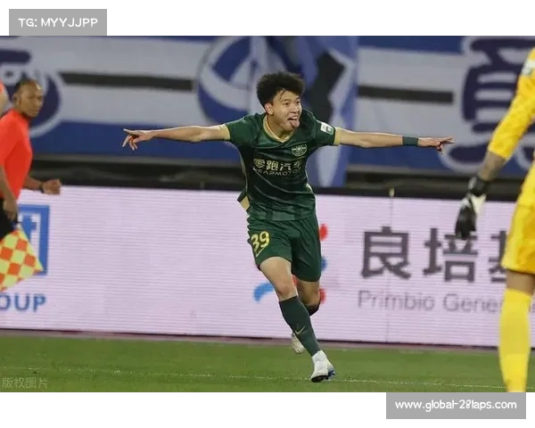 毛剑卿赞王钰栋独特风格 指其为20年未见球员的代表 毛剑卿赞王钰栋独特风格 指其为20年未见球员的代表